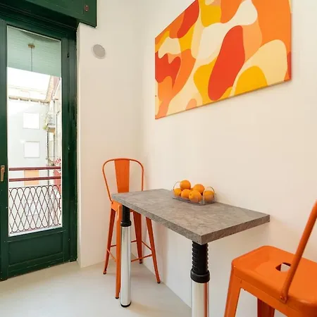 Apartment Spacious Penthouse With Terrace In The Heart Of