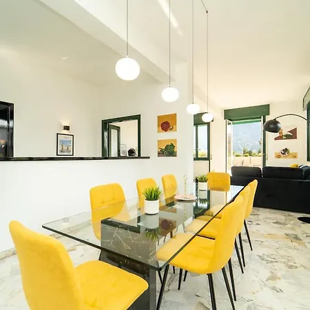 Spacious Penthouse With Terrace In The Heart Of Apartment Como