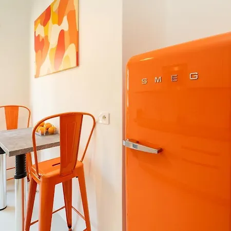 Apartment Spacious Penthouse With Terrace In The Heart Of *