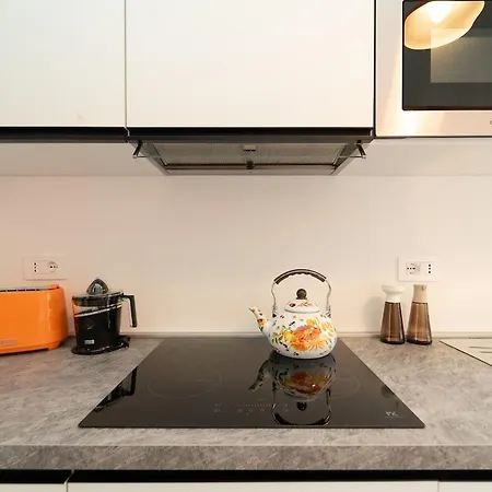 Apartment Spacious Penthouse With Terrace In The Heart Of *